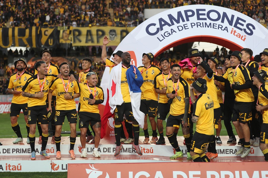 liga chilena 2026 industria 200 millones dolares