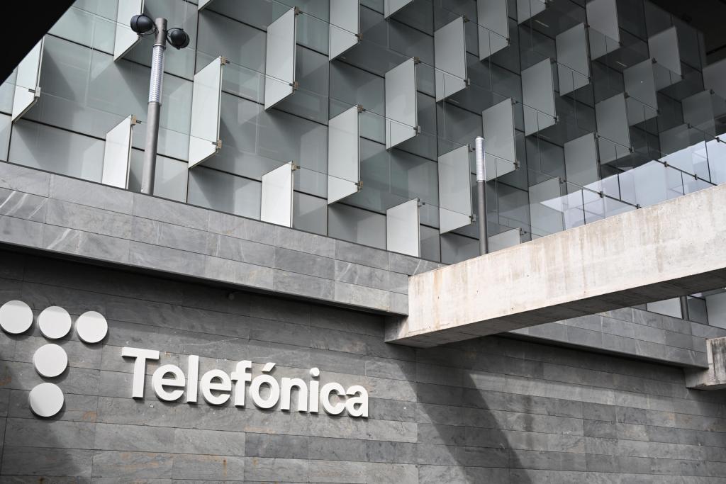 telefonica acuerdo dazn laliga